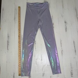 Carbon38 metallic iridescent light purple 
leggings. Size S